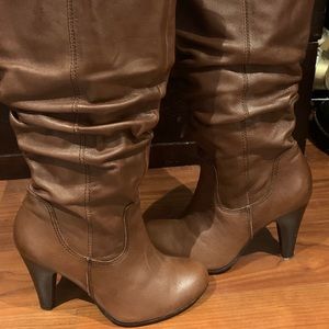 Brown Calf Length Slouchy Boots